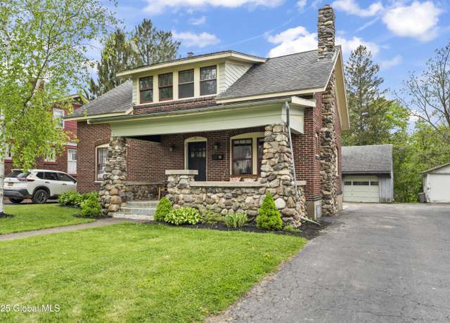 Property at 28 Phillips Ave, Canajoharie, NY 13317, 3 beds, 1.5 baths