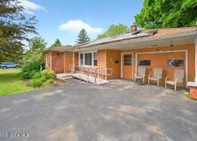 Property at 8 Adams Ave, Rensselaer, NY 12144, 2 beds, 3 baths