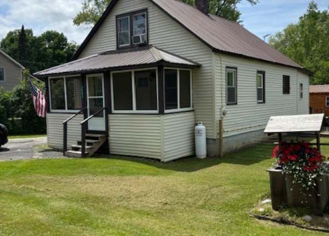 Property at 2543 Moriah Rd, Moriah, NY 12960, 3 beds, 1 bath