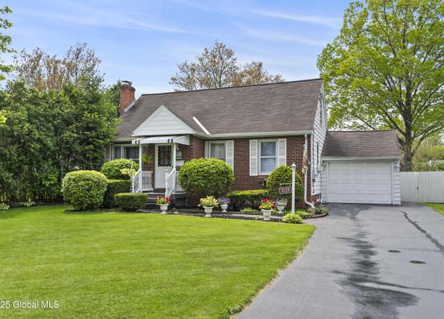 Property at 2125 Ferguson St, Rotterdam, NY 12303, 3 beds, 1 bath