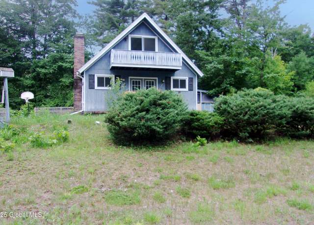 Property at 43 Bennett Rd, Queensbury, NY 12804, 3 beds, 2 baths