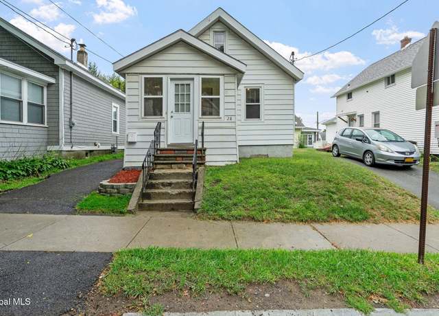 Property at 28 Tremont St, Albany, NY 12205, 2 beds, 1 bath