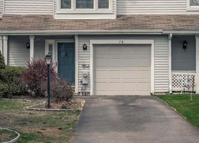 Property at 78 Stoney Creek Dr, Clifton Park, NY 12065, 2 beds, 1.5 baths
