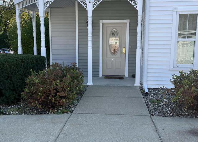 Property at 701 Heather Ln #701, Guilderland, NY 12009, 3 beds, 2 baths