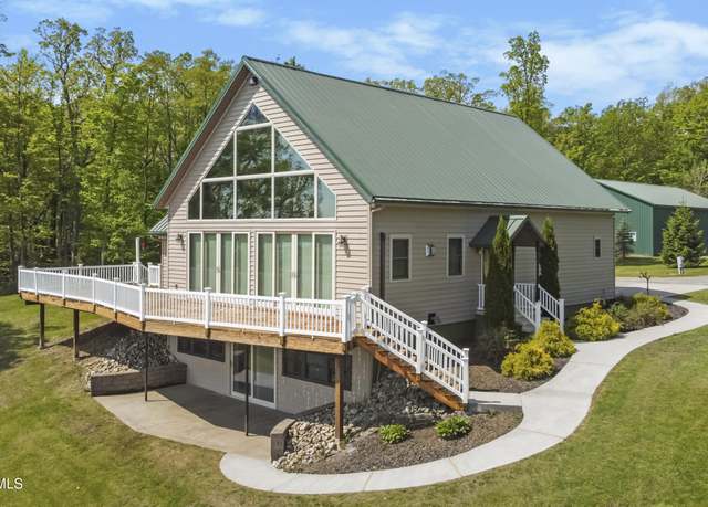 Property at 113 Captains Cv, Crown Point, NY 12928, 4 beds, 3.5 baths