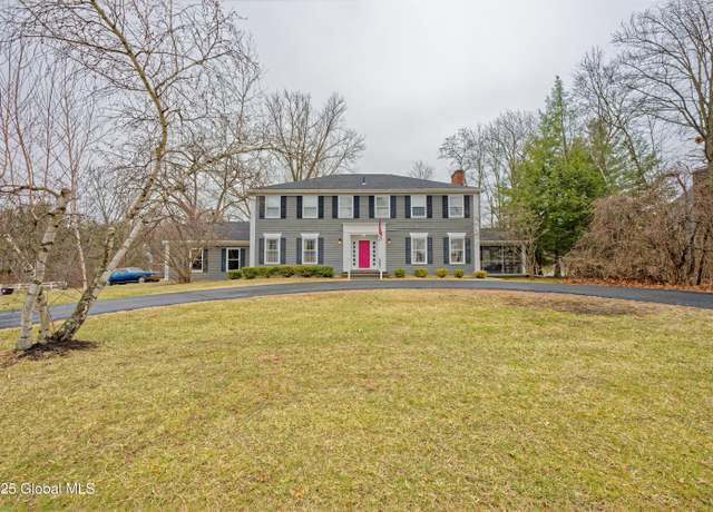 Property at 11 Fenway Dr, Loudonville, NY 12211, 6 beds, 4.5 baths