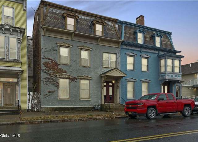 Property at 551 2nd Ave, Troy, NY 12182, 4 beds, 2.5 baths