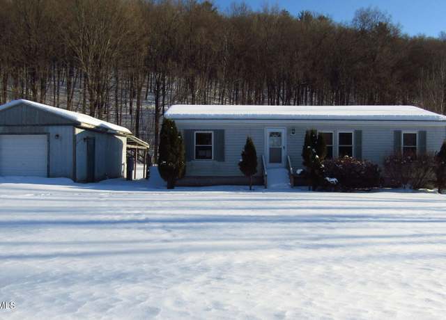 Property at 600 County Route 45, Argyle, NY 12809, 3 beds, 2 baths