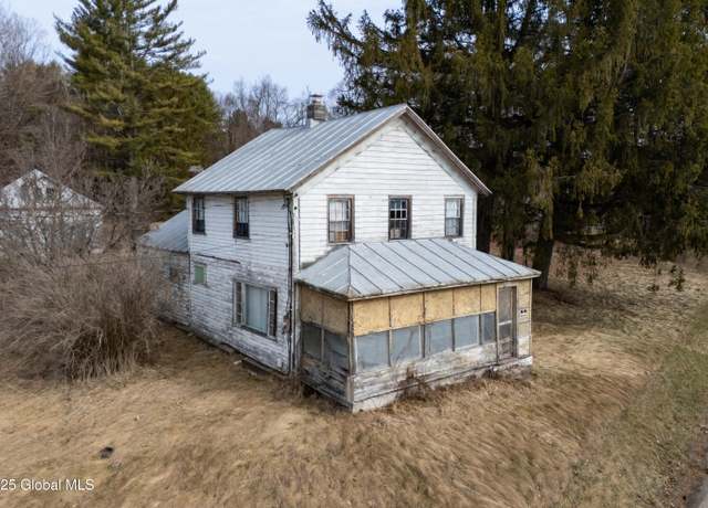 Property at 315 N Greenfield Rd, Porter Corners, NY 12859, 4 beds, 1 bath