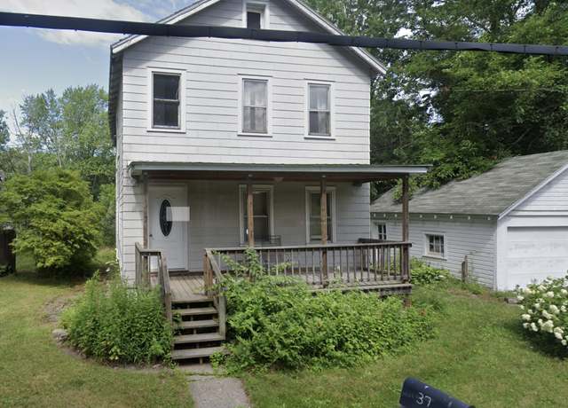 Property at 37 Otsego Ave, Troy, NY 12180, 4 beds, 2 baths