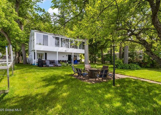 Property at 527 Nys Route 9P, Saratoga Springs, NY 12866, 3 beds, 1.5 baths