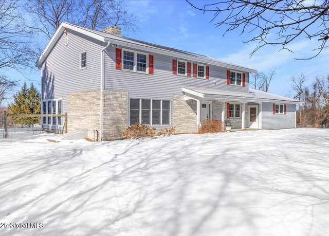 Property at 3461 Route 9, Hudson, NY 12534, 4 beds, 3.5 baths