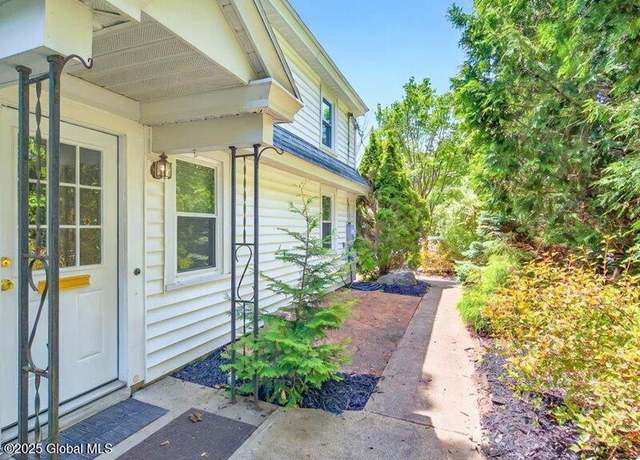 Property at 2 Van Rensselaer St, Saratoga Springs, NY 12866, 2 beds, 1.5 baths