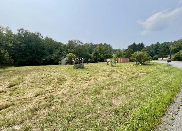 Property at 424 Medway Earlton Rd, Earlton, NY 12058