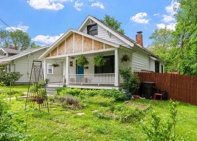 Property at 26 Summit Ave, Troy, NY 12180, 3 beds, 1 bath
