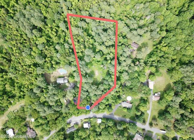 Property at 1286 Aquetuck Rd, Ravena, NY 12143