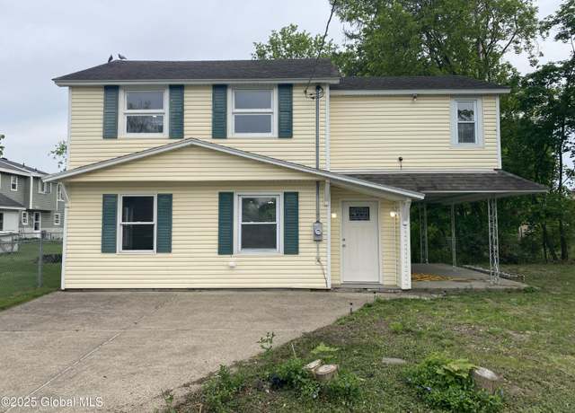 Property at 2112 Gray St, Rotterdam, NY 12306, 3 beds, 1 bath
