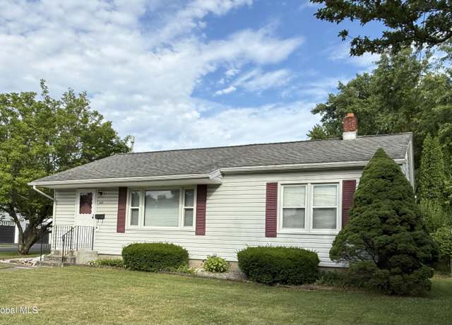 Property at 400 Magazine St, Albany, NY 12203, 3 beds, 1 bath