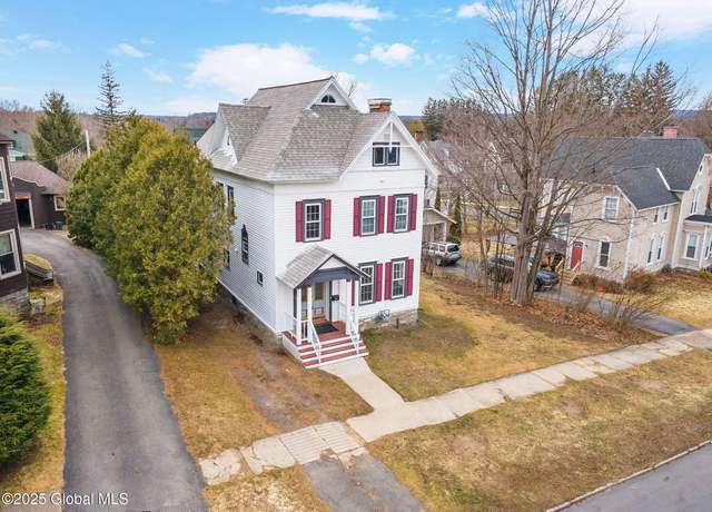 Property at 301 S William St, Johnstown, NY 12095, 4 beds, 2.5 baths