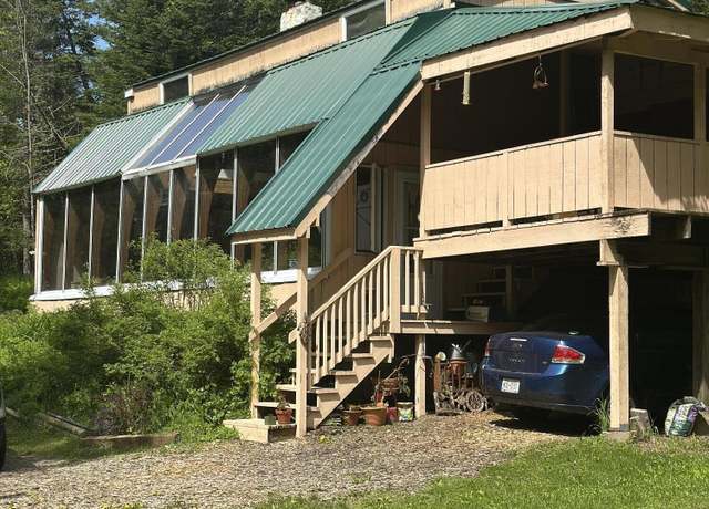 Property at 105 Birch Ct, Indian Lake, NY 12842, 3 beds, 1.5 baths