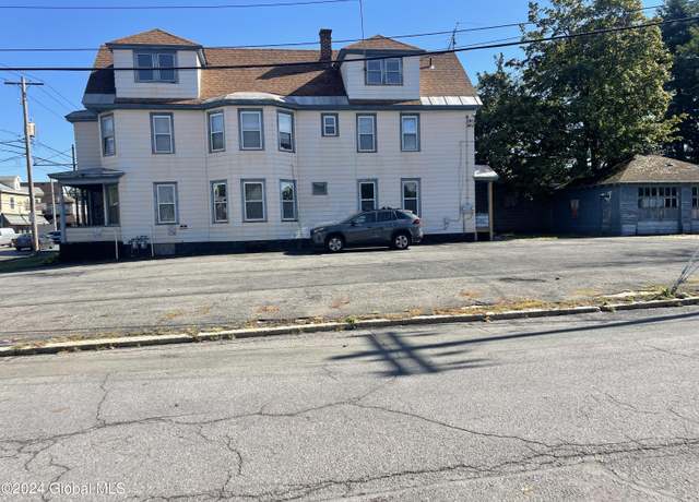 Property at 2122 Broadway, Schenectady, NY 12306, 6 beds, 2 baths