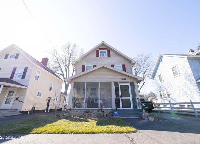 Property at 1145 Keyes Ave, Schenectady, NY 12309, 3 beds, 1.5 baths
