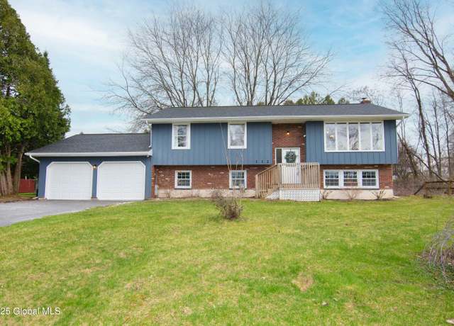 Property at 112 Gregory Ln, Fort Edward, NY 12828, 3 beds, 2 baths