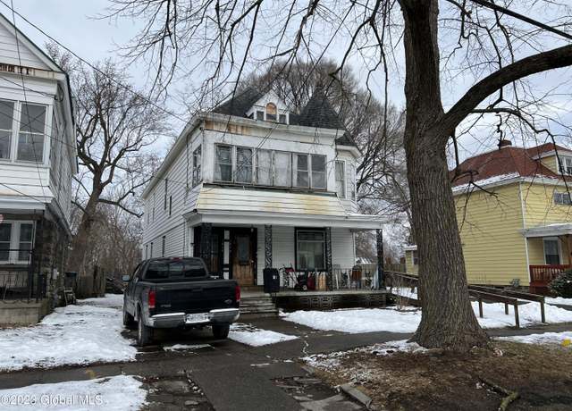 Property at 1915 Campbell Ave, Schenectady, NY 12306, 5 beds, 2 baths