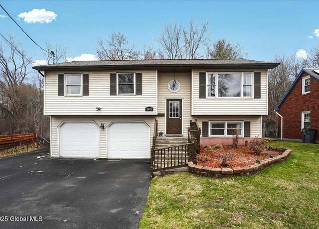 Property at 1093 Gerling St, Schenectady, NY 12308, 3 beds, 1.5 baths