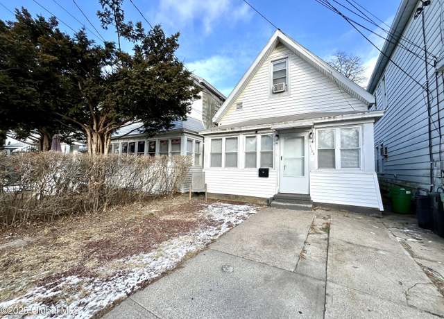 Property at 1125 Cutler St, Schenectady, NY 12303, 2 beds, 2 baths