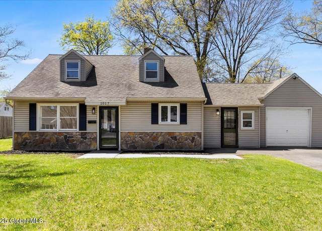 Property at 1017 Horvath St, Rotterdam, NY 12303, 4 beds, 1 bath