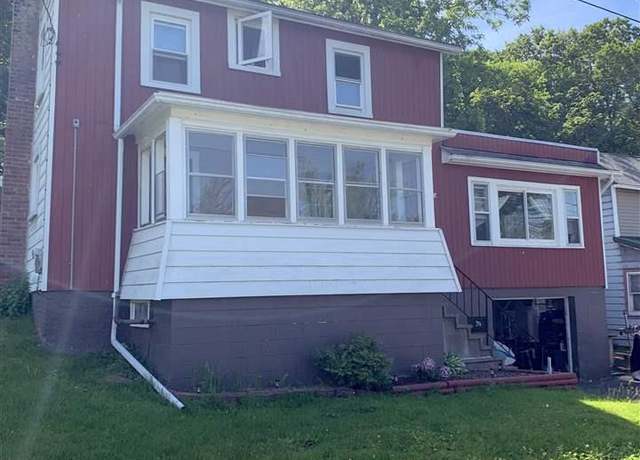 Property at 70 Riverside Dr, Coxsackie, NY 12051, 3 beds, 2 baths