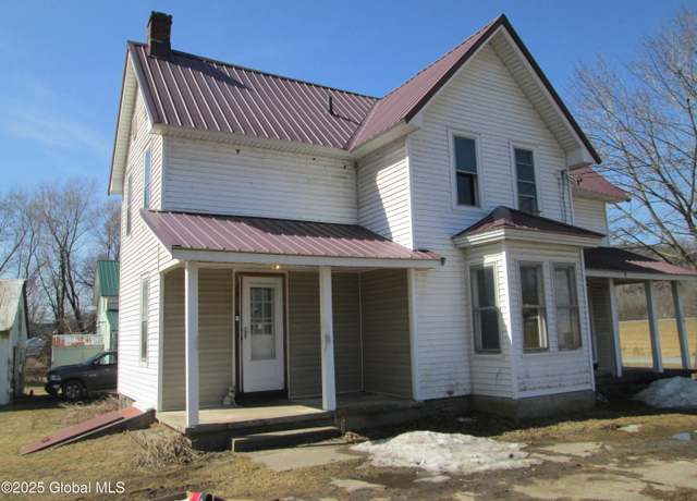 Property at 119 Currytown Rd, Sprakers, NY 12166, 3 beds, 1 bath