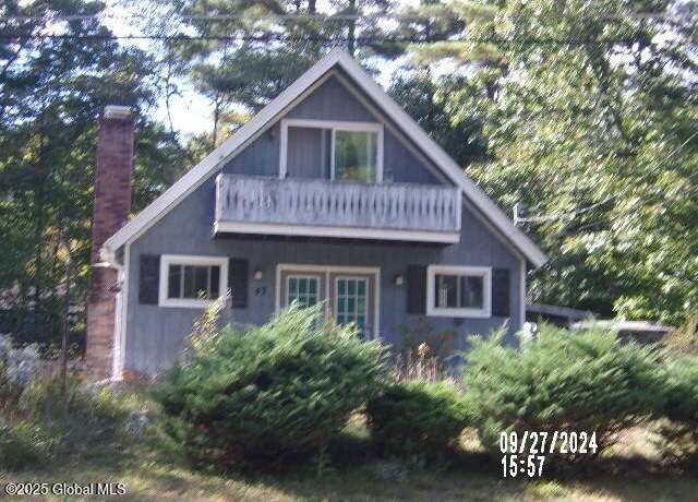 Property at 43 Bennett Rd, Queensbury, NY 12804, 3 beds, 1 bath