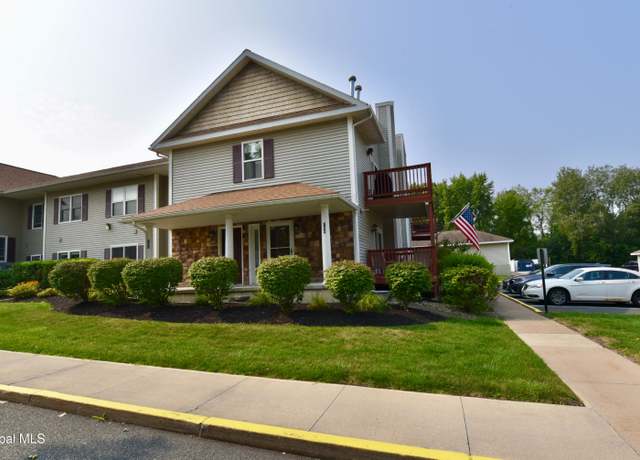 Property at 1200 Hillside Ave #704, Niskayuna, NY 12309, 2 beds, 1.5 baths