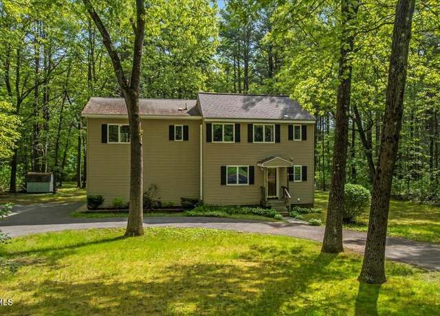 Property at 140 Redmond Rd, Gansevoort, NY 12831, 3 beds, 3 baths