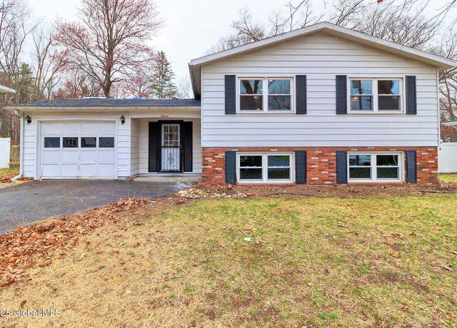 Property at 7 Dauphin Dr, Albany, NY 12205, 4 beds, 2 baths