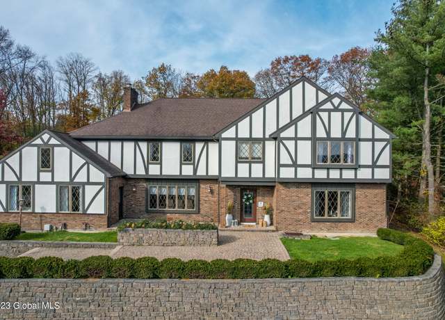 Property at 33 Park Dr, Menands, NY 12204, 6 beds, 5 baths