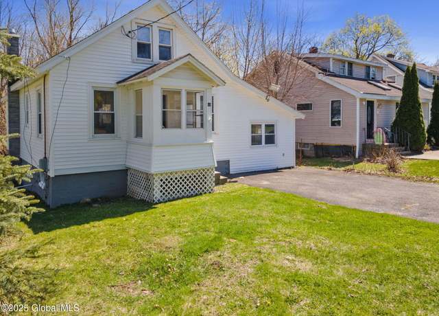 Property at 46 N Amherst Ave, Schenectady, NY 12304, 3 beds, 1 bath