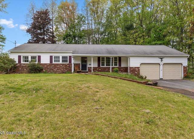 Property at 9 Mountain View Ter, Clifton Park, NY 12019, 4 beds, 3 baths