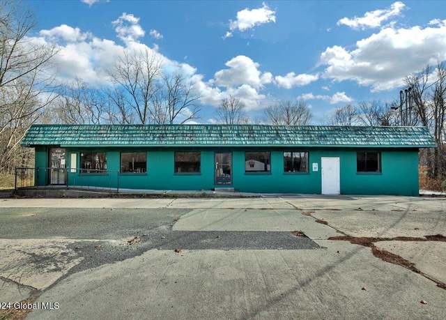 Property at 435 Us-20, New Lebanon, NY 12125, 3 beds, 5 baths