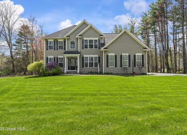 Property at 279 Round Lake Rd, Ballston Lake, NY 12019, 5 beds, 3 baths