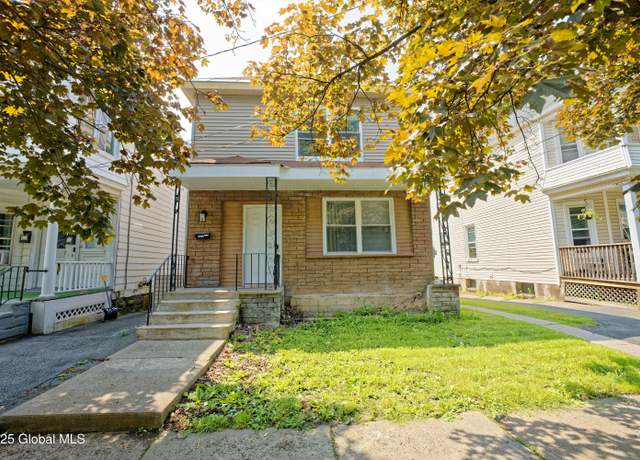 Property at 2013 Avenue B, Schenectady, NY 12308, 3 beds, 2 baths