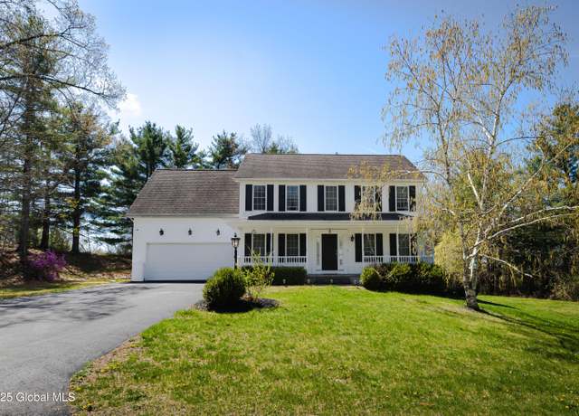 Property at 4 Ryan Rd, Troy, NY 12182, 4 beds, 2.5 baths