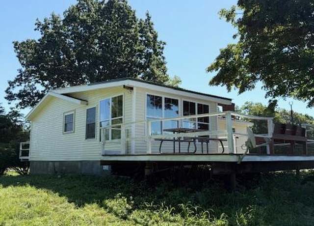 Property at 4933 Bliss Rd, Ballston Spa, NY 12020, 2 beds, 1 bath