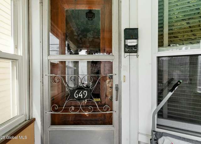 Property at 649 Myrtle Ave, Albany, NY 12208, 6 beds, 2 baths