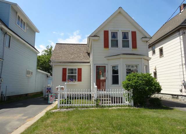 Property at 342 Eleanor St, Schenectady, NY 12306, 2 beds, 1.5 baths