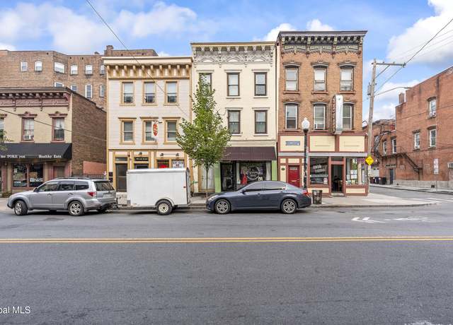 Property at 197 Lark St, Albany, NY 12210, 5 beds, 4.5 baths