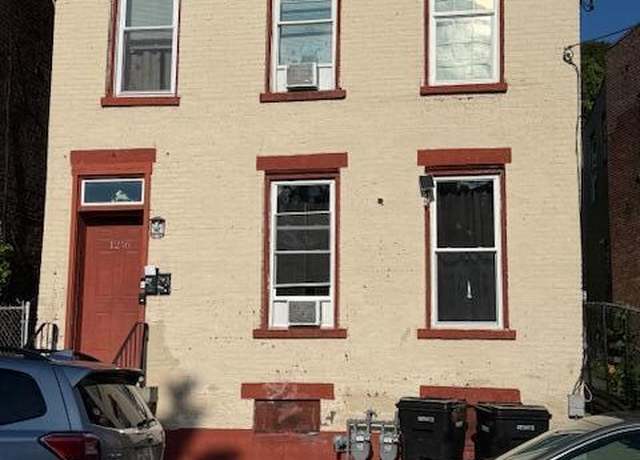 Property at 1216 5th Ave, Troy, NY 12180, 6 beds, 2 baths