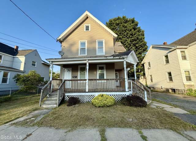 Property at 8 Lexington Ave, Gloversville, NY 12078, 2 beds, 2 baths